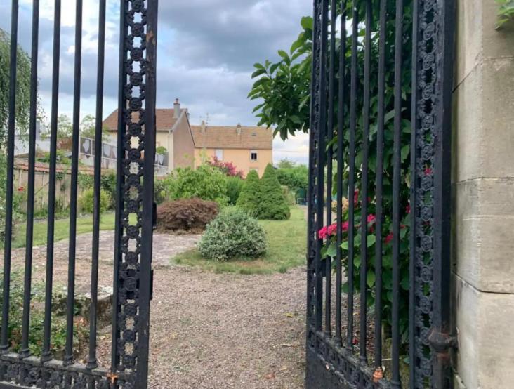Les Jardins D'Elise, Calme Et Verdure A Lure لور المظهر الخارجي الصورة